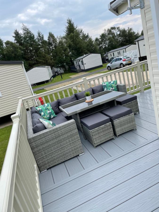 Lazy Bear Lodge Northumberland Swarland Exterior foto